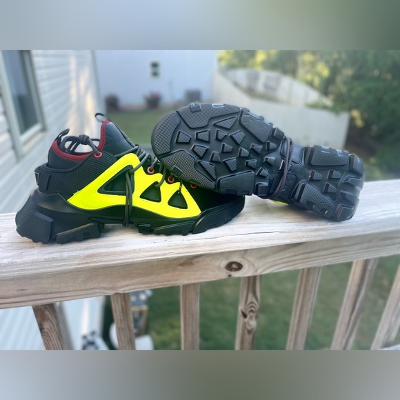 ALEXANDER MCQUEEN MCQ Men’s Orbyt Mid Neon YELLOW BLACK - Picture 4 of 12